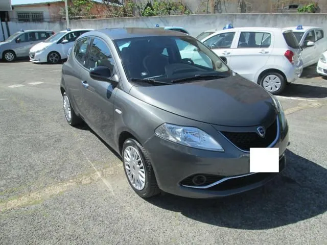 Lancia Ypsilon 2017 photo 3
