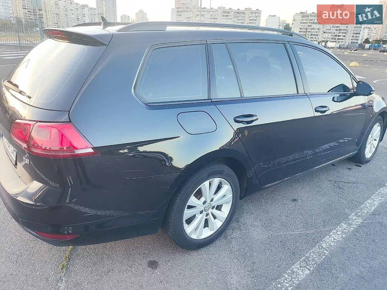 Volkswagen Golf 2017 photo 5