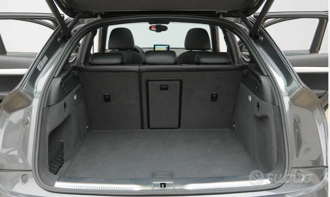 Audi Q3 2017 photo 2
