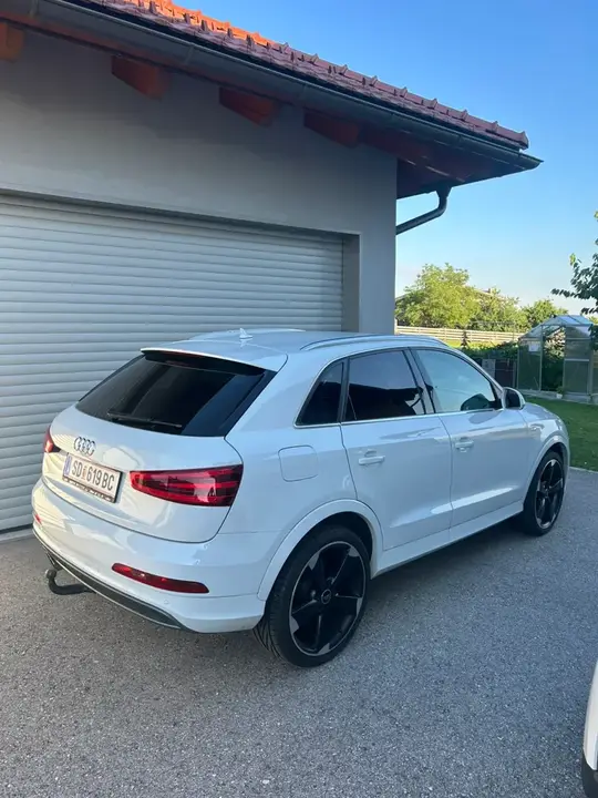 Audi Q3 2013 photo 3