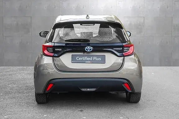 Toyota Yaris 2022 photo 3