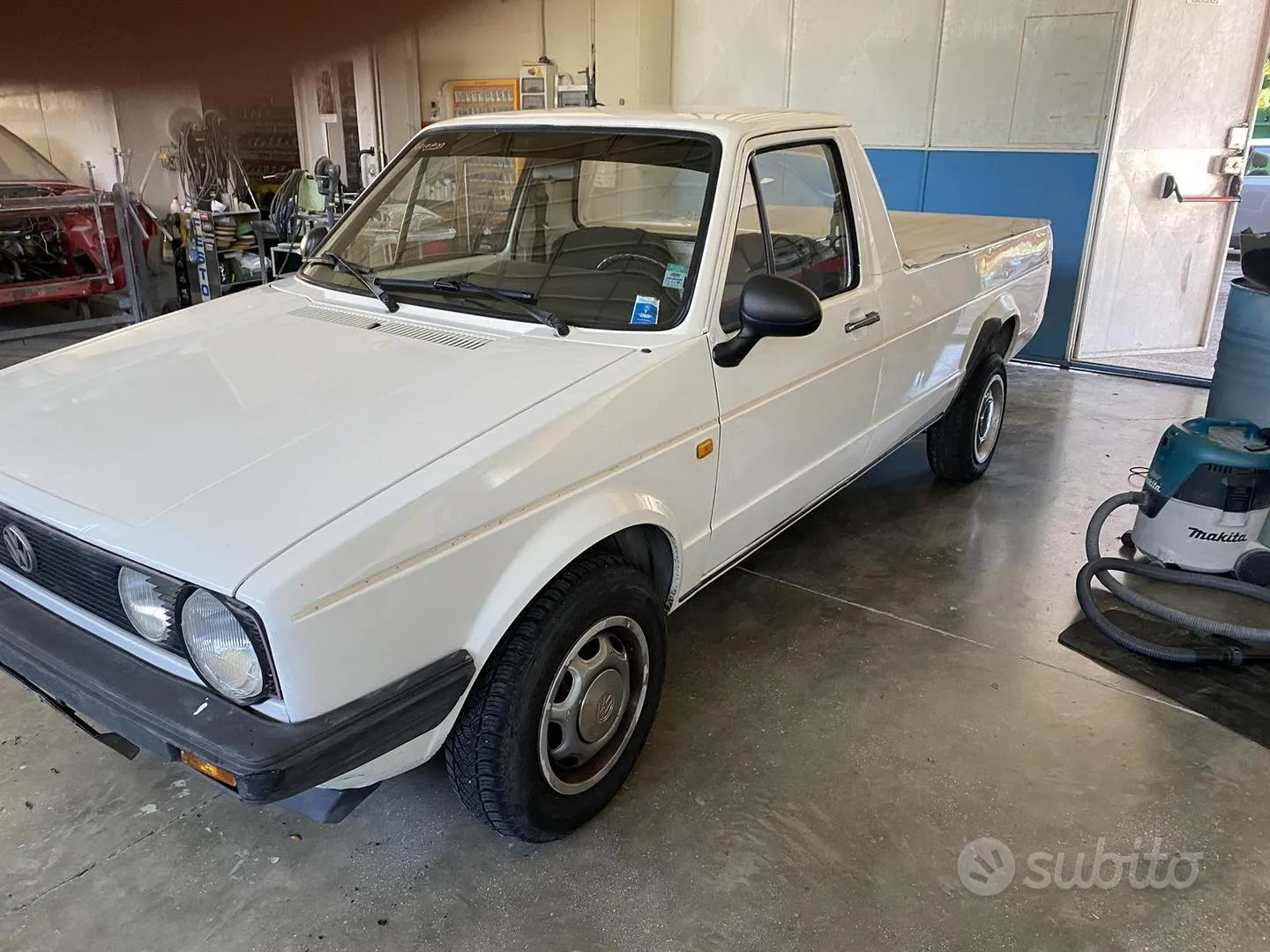 Volkswagen Caddy 1990 photo 2