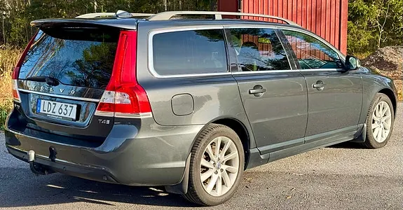 Volvo V70 2016 photo 2