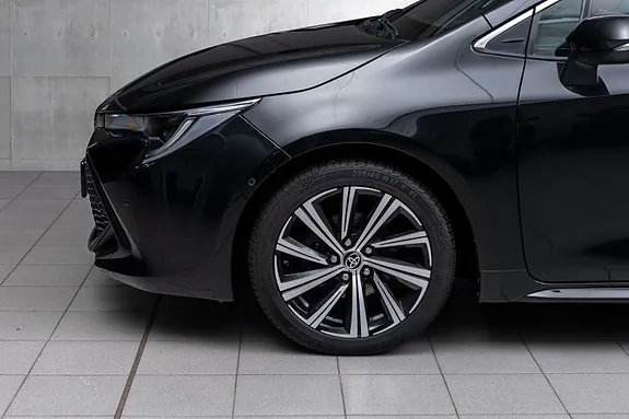 Toyota Corolla 2023 photo 2