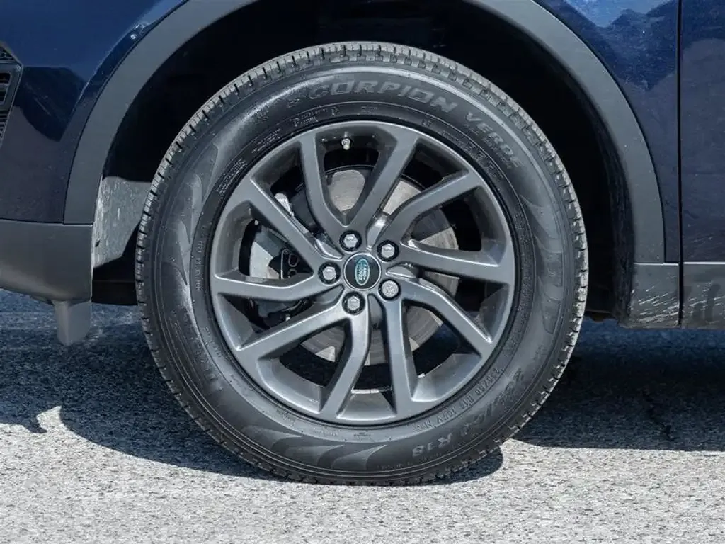 Land Rover Discovery Sport 2019 photo 5