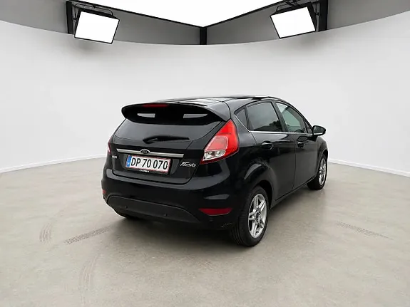 Ford Fiesta 2013 photo 4