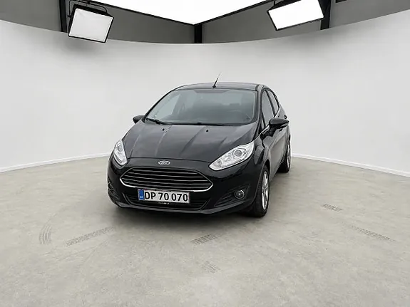 Ford Fiesta 2013 photo 2