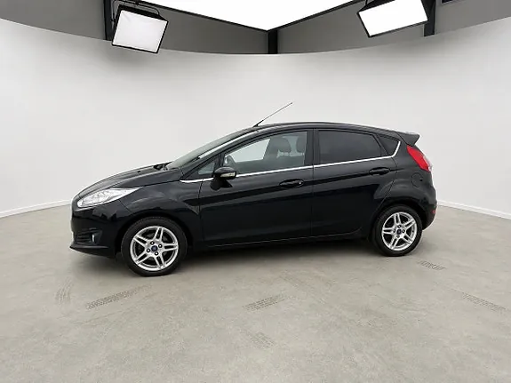 Ford Fiesta 2013 photo 3