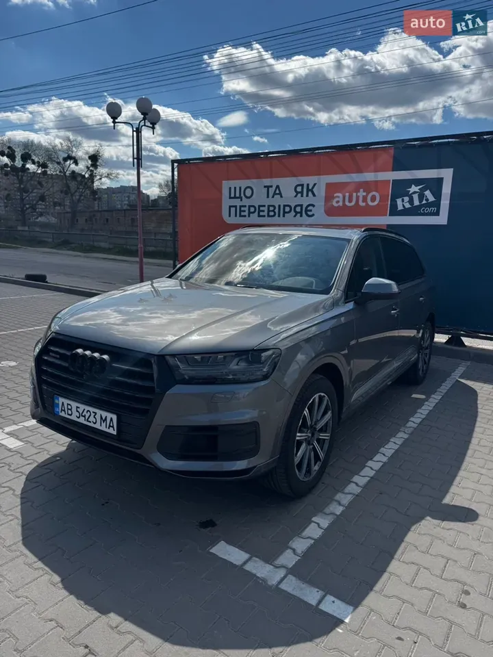 Audi Q7 2016 photo 3