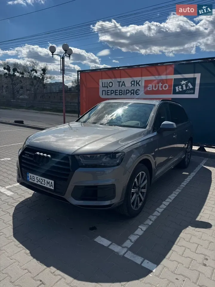 Audi Q7 2016 photo 4