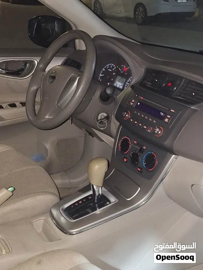 Nissan Sentra 2015 photo 4