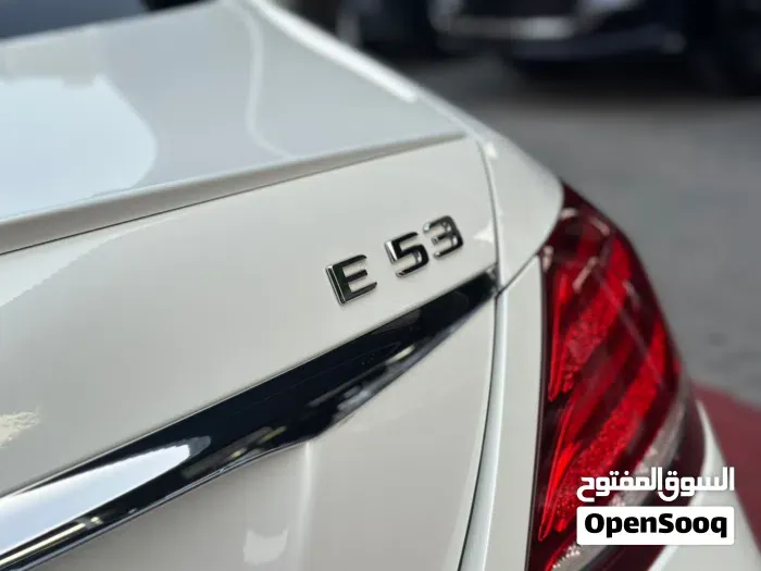 Mercedes-Benz E-Class 2019 photo 3