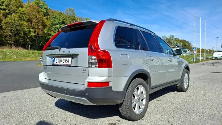 Volvo Xc90 2009 photo 2