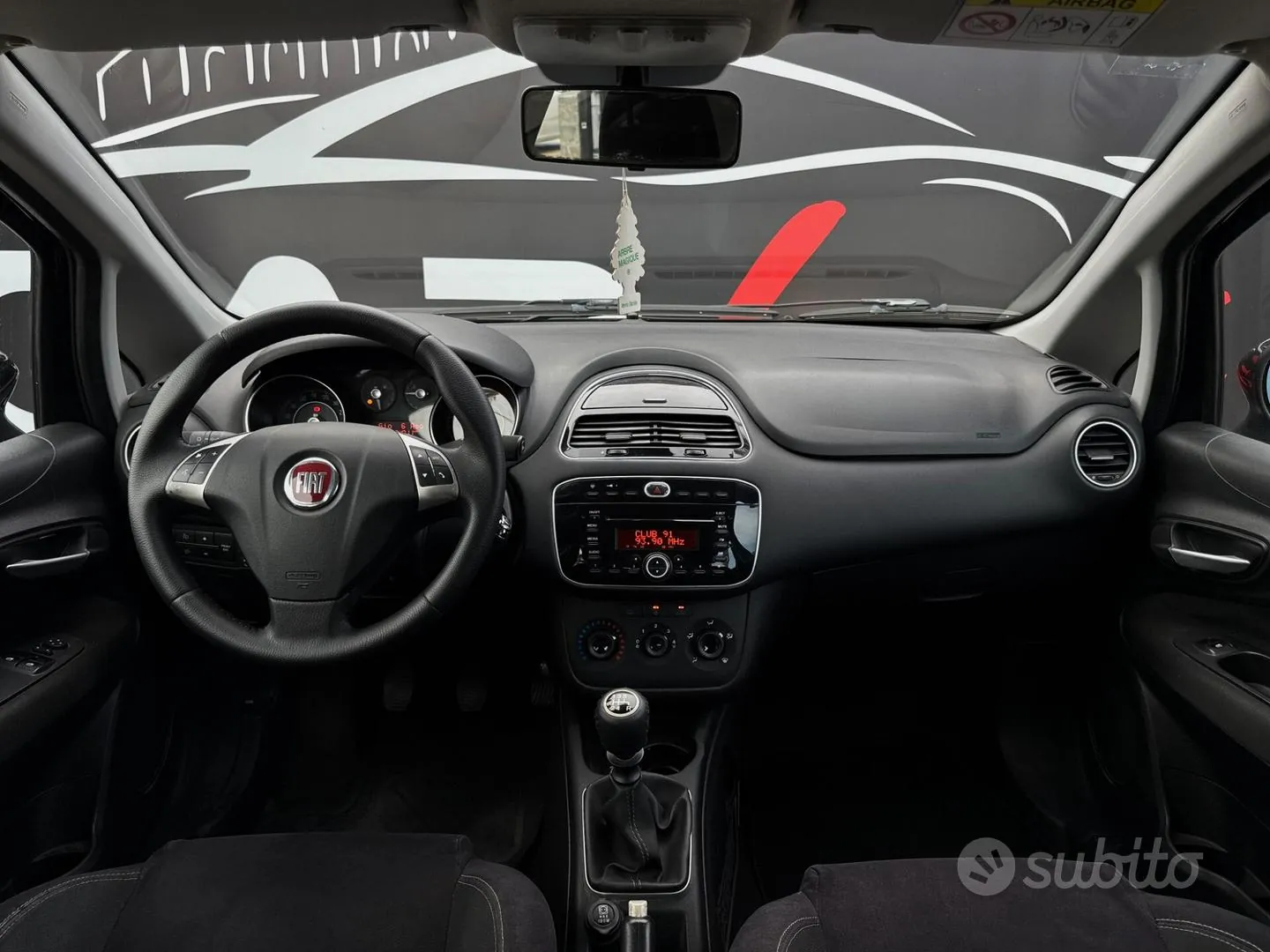 Fiat Punto 2014 photo 2