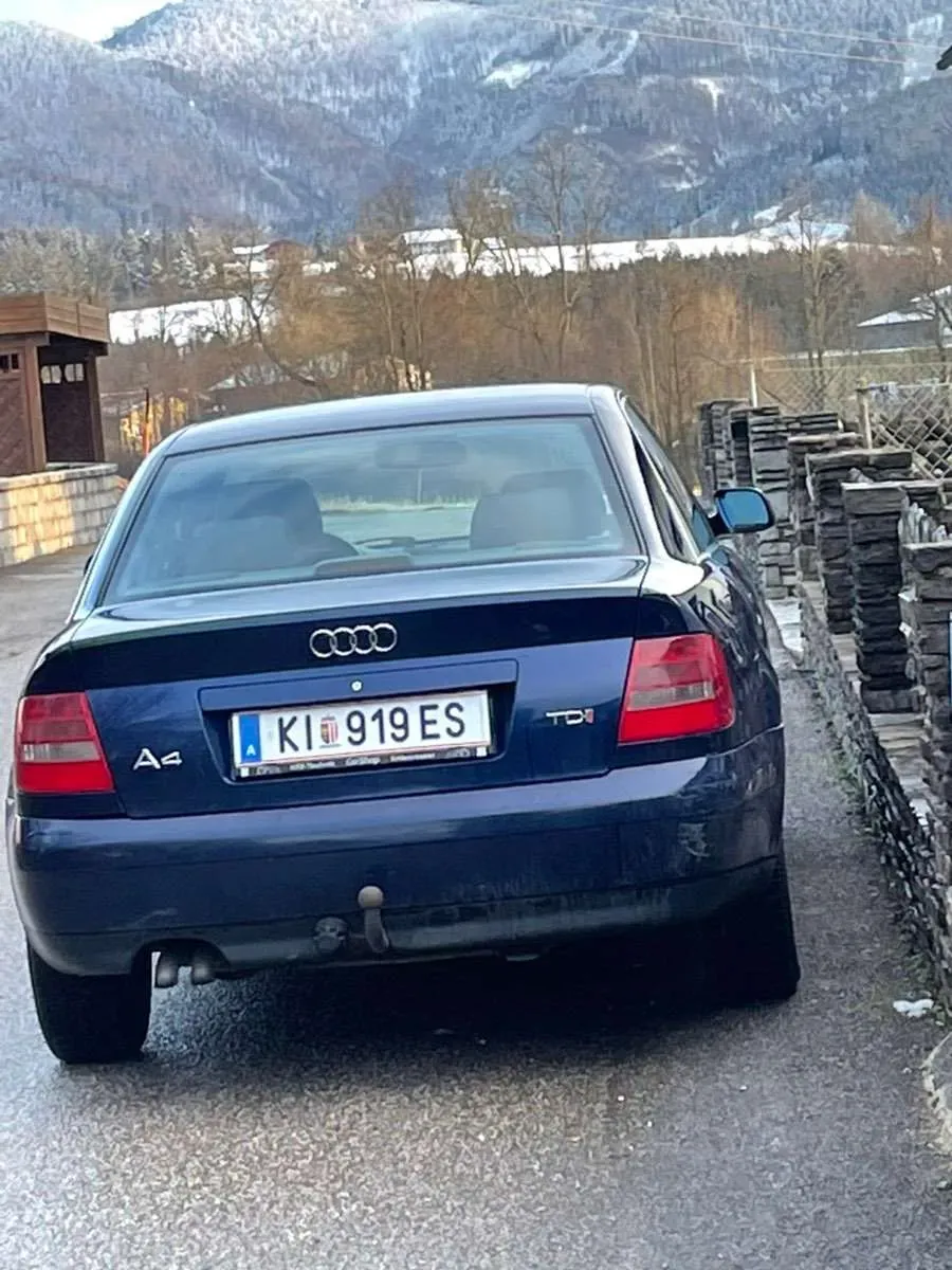 Audi A4 1999 photo 3