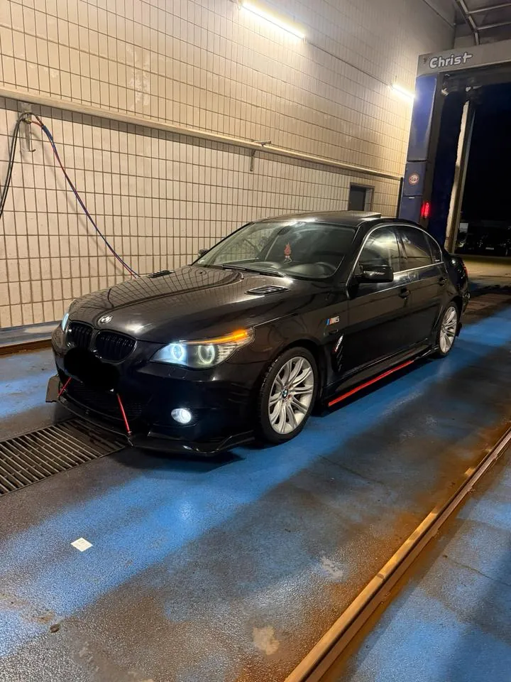 BMW E60