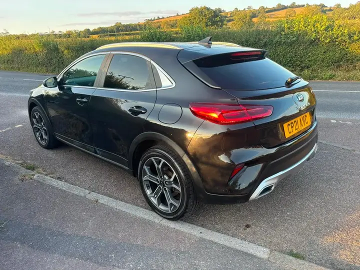Kia Xceed 2021 photo 3