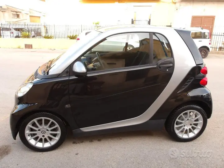 Smart Fortwo 2010 photo 5