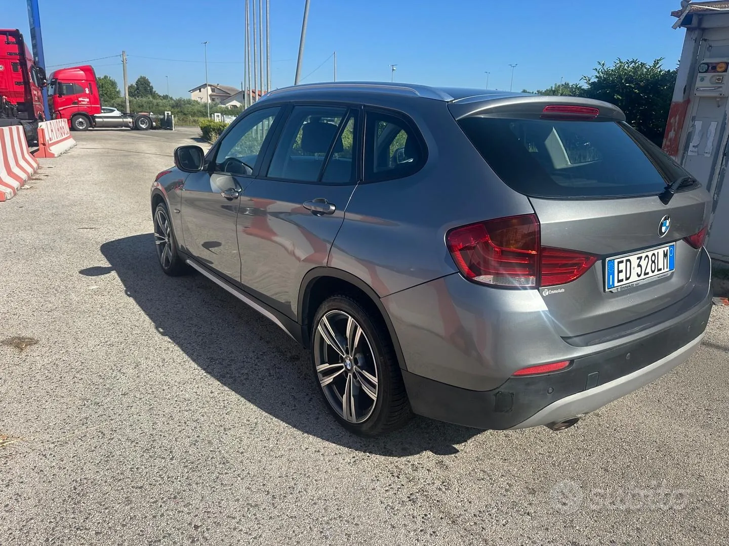 BMW X1 2010 photo 4