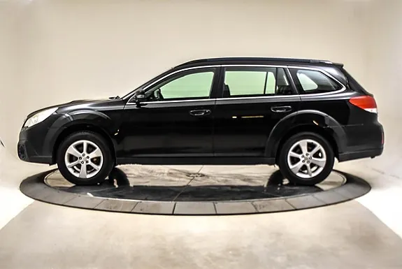 Subaru Outback 2013 photo 2