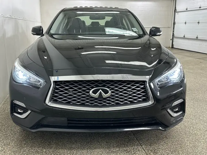 Infiniti Q50 2024 photo 2