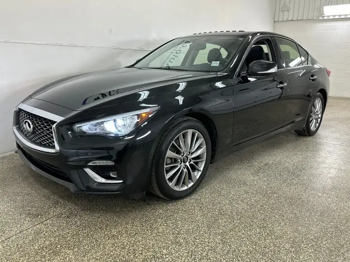 Infiniti Q50 2024 photo 3