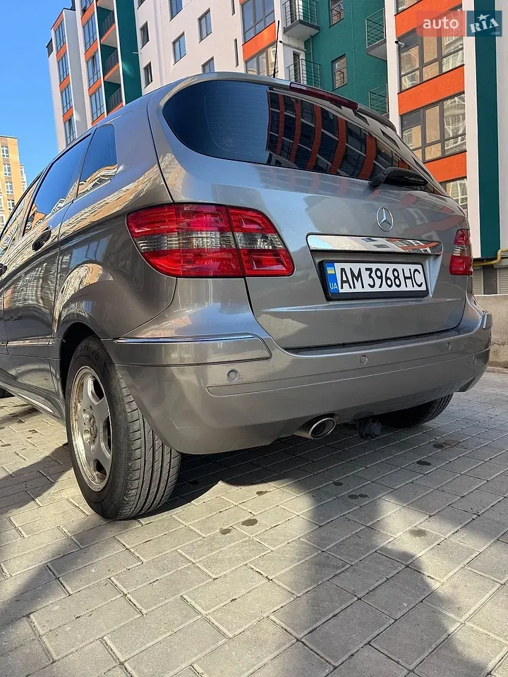 Mercedes-Benz B-Class 2008 photo 3