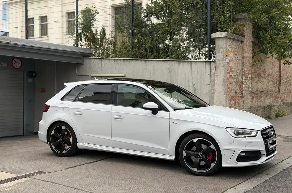 Audi A3 2014 photo 2