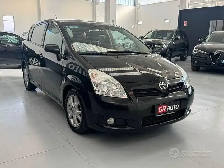 Toyota Corolla Verso 2009 photo 4