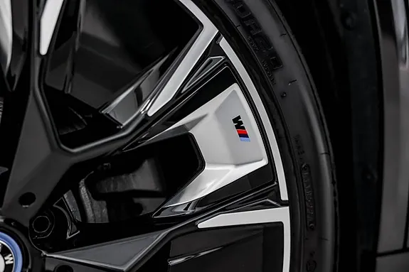 BMW Ix3 2022 photo 4