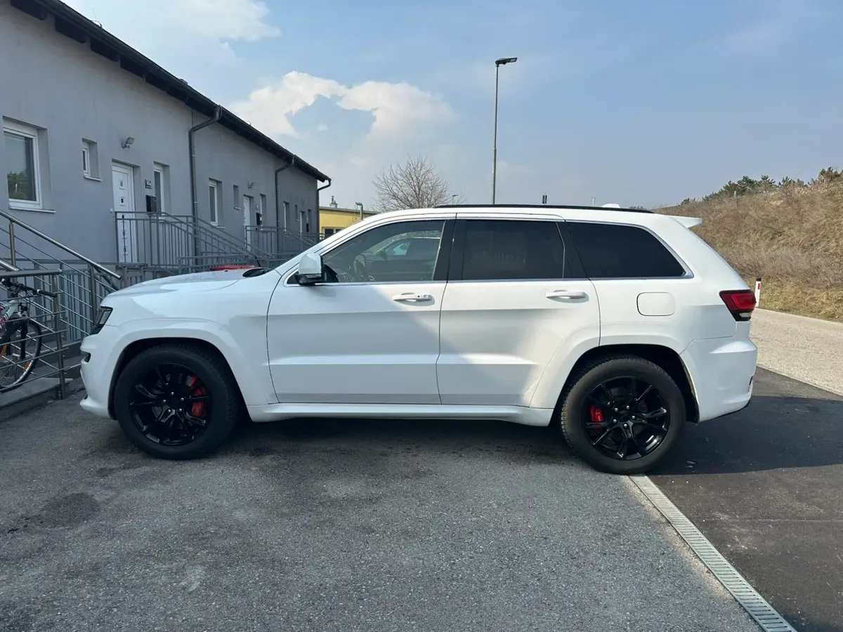 Jeep Grand Cherokee 2014 photo 2