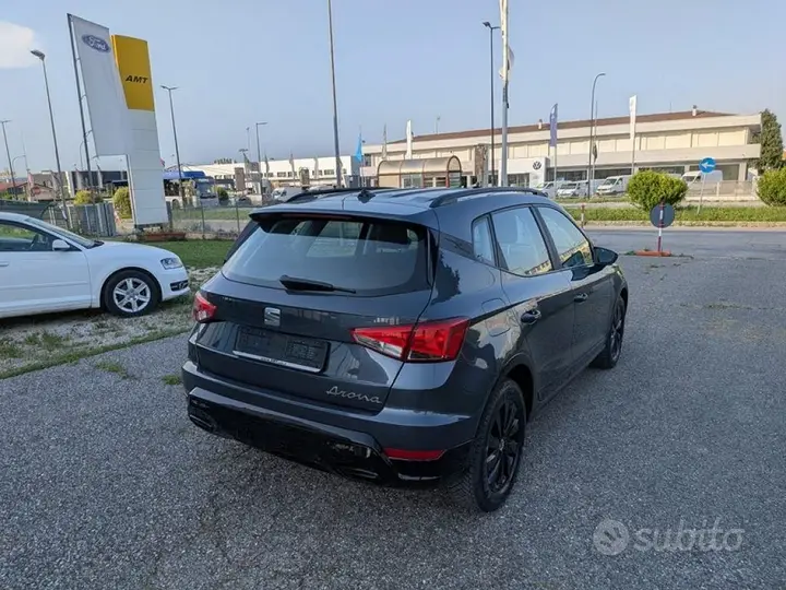 Seat Arona 2024 photo 4