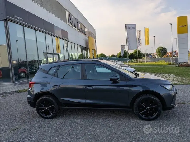 Seat Arona 2024 photo 2