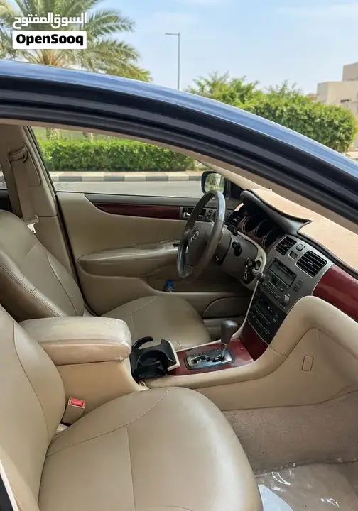 Lexus Is 2002 photo 2