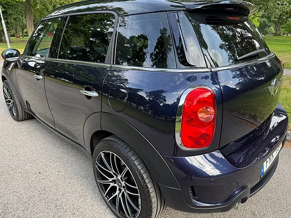 Mini Countryman Cooper S 2015 photo 3