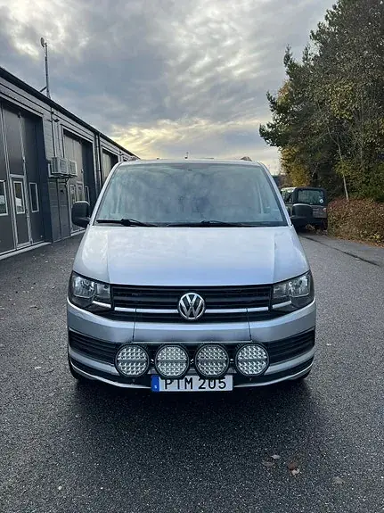 Volkswagen Transporter 2009 photo 3
