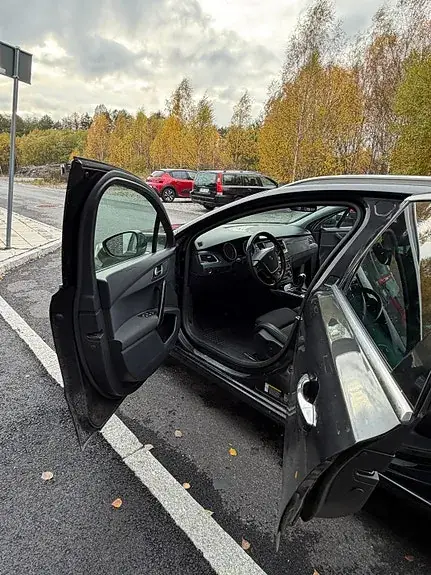 Peugeot 508 2011 photo 3