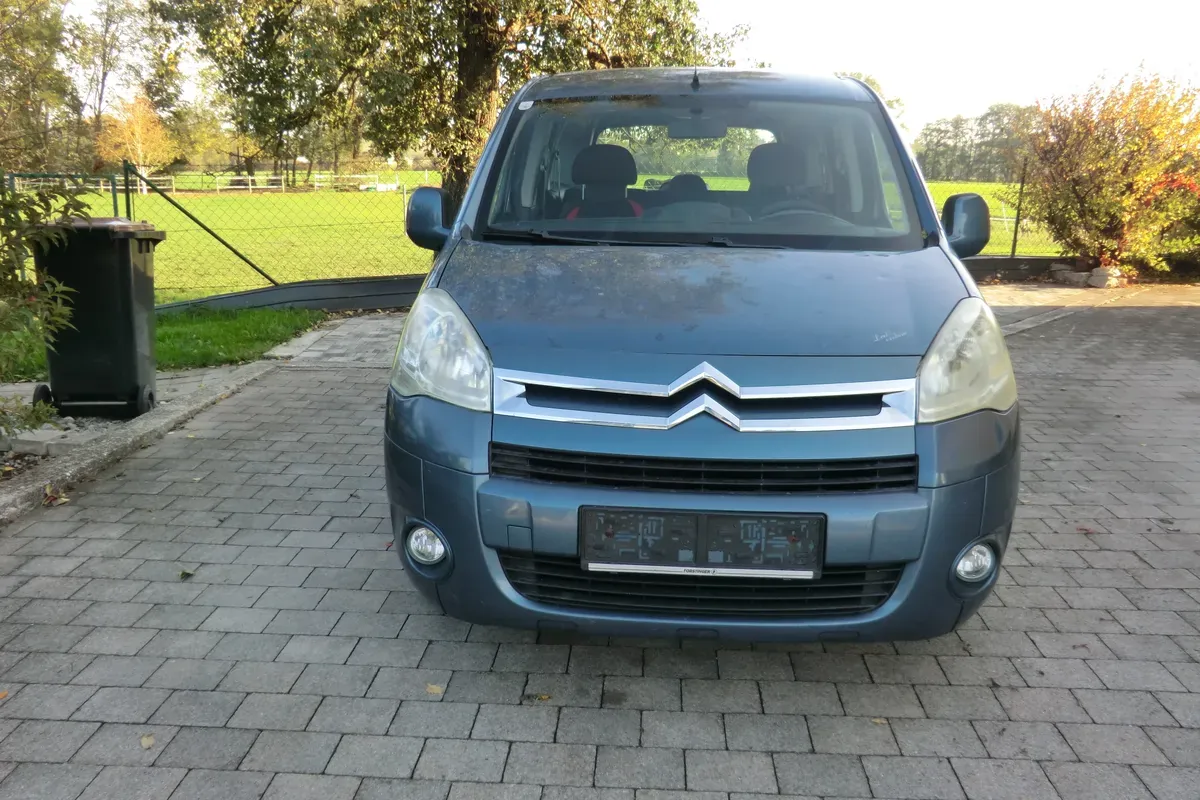 Citroen Berlingo 2010 photo 3