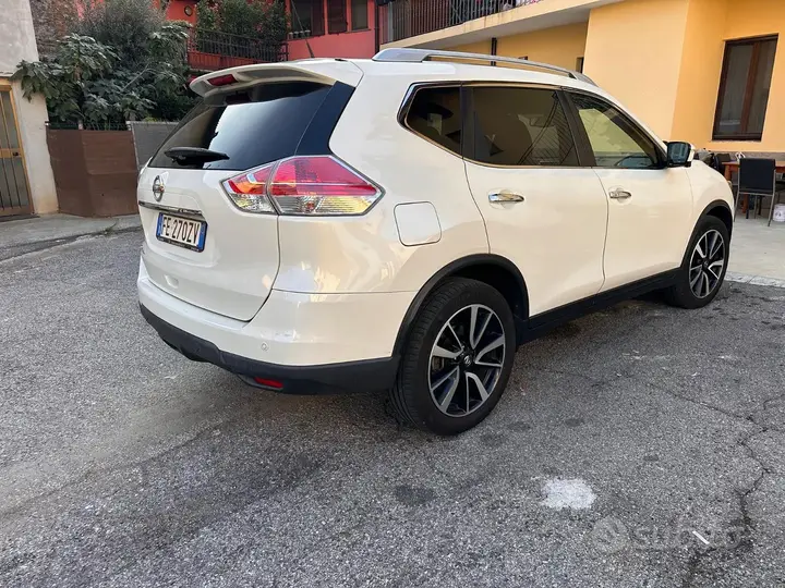 Nissan X-Trail 2016 photo 2