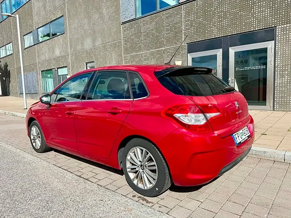 Citroen C4 2011 photo 5