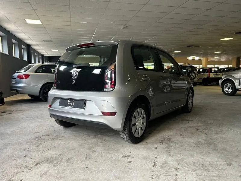 Volkswagen Up 2017 photo 2
