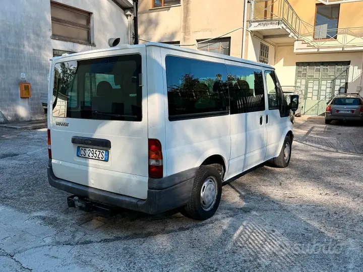 Ford Transit 2004 photo 3