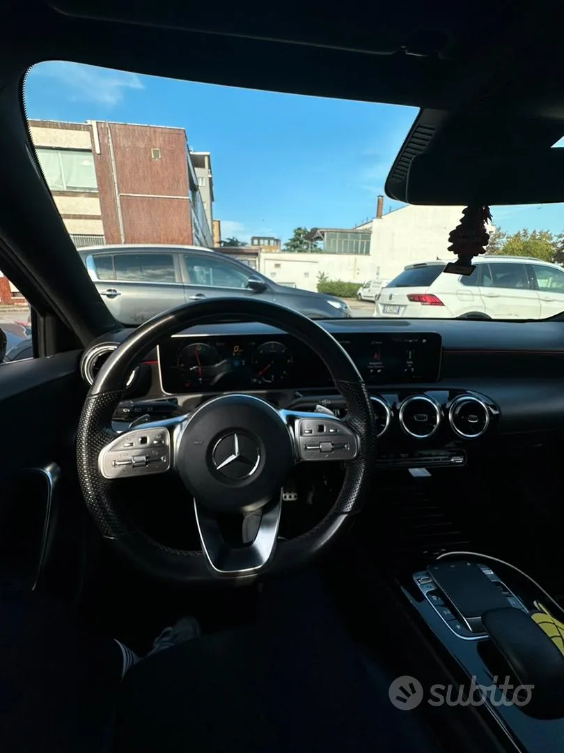 Mercedes-Benz A-Class 2019 photo 5