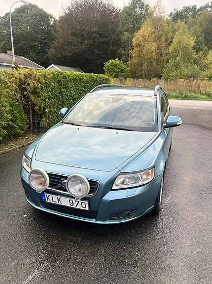 Volvo V50 2010 photo 3