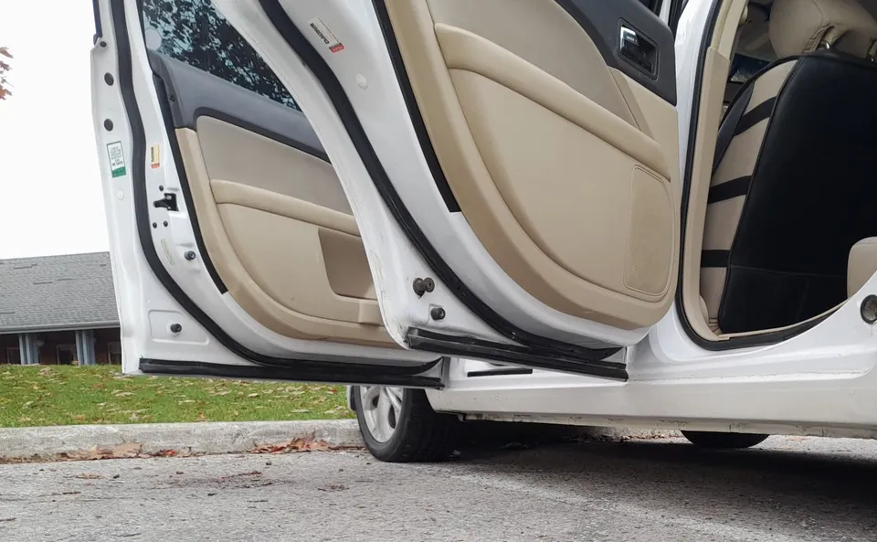 Ford Fusion 2012 photo 5