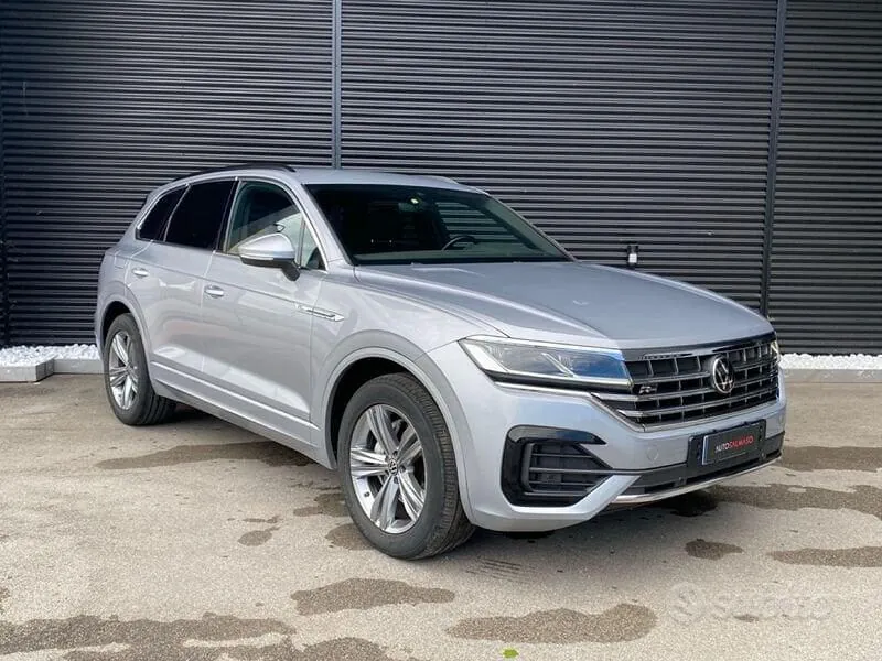 Volkswagen Touareg 2021 photo 3