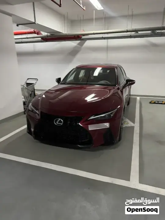 Lexus Is300 2024 photo 2