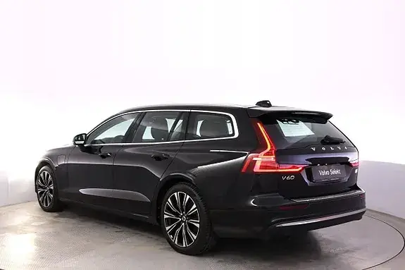 Volvo V60 2023 photo 3