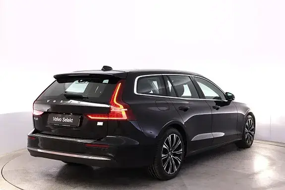 Volvo V60 2023 photo 4