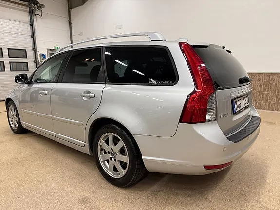 Volvo V50 2012 photo 3